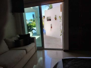 LUXURY VILLA FOR SALE BY THE BEACH, KOVAY GARDENS