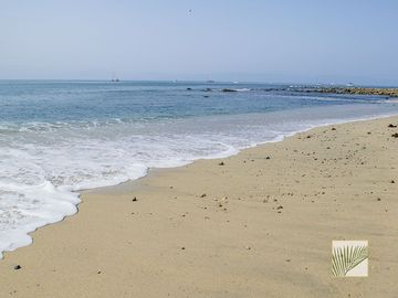 LUXURY VILLA FOR SALE BY THE BEACH, KOVAY GARDENS