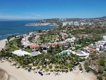 LUXURY VILLA FOR SALE BY THE BEACH, KOVAY GARDENS