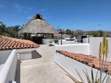 LUXURY VILLA FOR SALE BY THE BEACH, KOVAY GARDENS