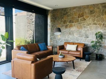 Venta de casa en Altozano, Queretaro
