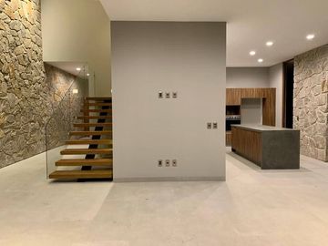 Venta de casa en Altozano, Queretaro