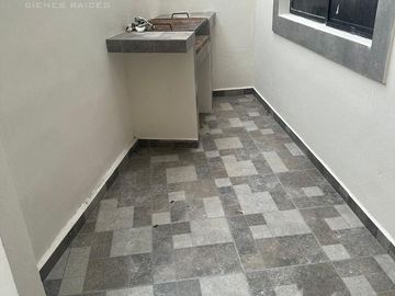 Casa en  Venta de 4 recamaras en la Col. Petrolera