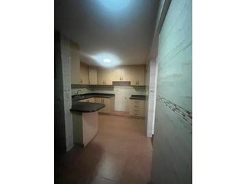 VENTA  CASA CON TERRAZA  FACIL ACCESO A LA VIA ISRAEL Y CALLE 50