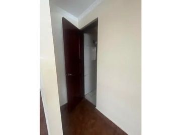 VENTA  CASA CON TERRAZA  FACIL ACCESO A LA VIA ISRAEL Y CALLE 50