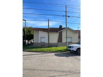 Casa dos dormitorios todo los servicios