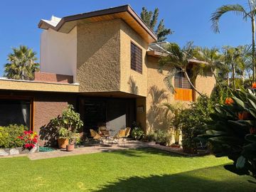 Casa Sola en San Cristóbal Cuernavaca - CAEN-Er-1132-Cs