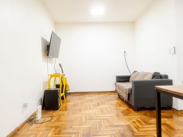 VENTA DEPARTAMENTO 2 AMB EN ALMAGRO! APTO CREDITO