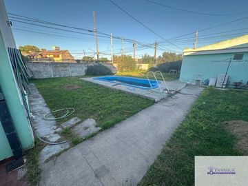 Casa en venta de 2 dormitorios c/ cochera en 9 de Julio