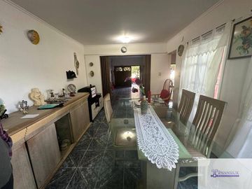 Casa en venta de 2 dormitorios c/ cochera en 9 de Julio