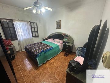 Casa en venta de 2 dormitorios c/ cochera en 9 de Julio