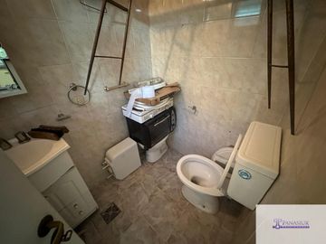 Casa en venta de 2 dormitorios c/ cochera en 9 de Julio