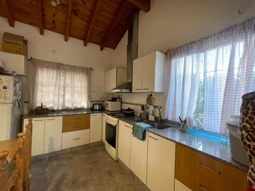 VENTA CASA BARRIO FURLOTTI MAIPU MENDOZA