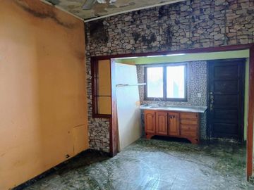VENTA CASA 5AMB EN TURDERA C/COCHERA 2 PATIOS