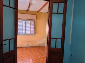 VENTA CASA 5AMB EN TURDERA C/COCHERA 2 PATIOS