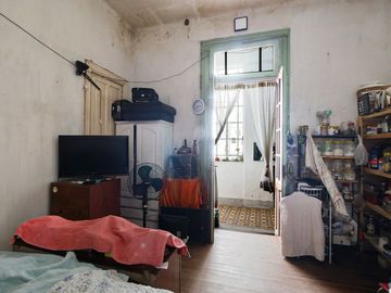 VENTA CASA A RECICLAR EN LOTE PROPIO  PATERNAL