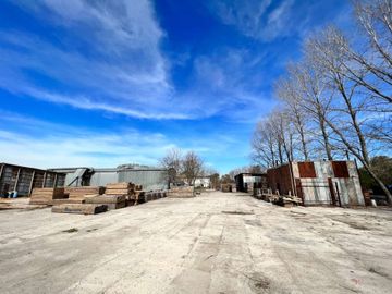 VENTA GALPONES EN MORENO SOBRE 18553 M2 TERRENO