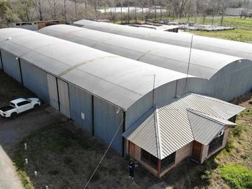 VENTA GALPONES EN MORENO SOBRE 18553 M2 TERRENO