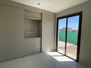 Casa en Venta - Bº La Quebrada - Lujan