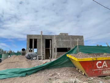Casa en Venta - Bº La Quebrada - Lujan