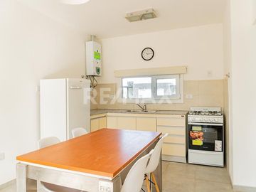 VENTA CASAS 2 DORM. LA FALDA, CIPOLLETTI