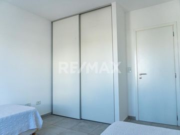 VENTA CASAS 2 DORM. LA FALDA, CIPOLLETTI
