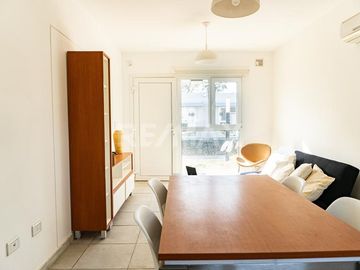 VENTA CASAS 2 DORM. LA FALDA, CIPOLLETTI