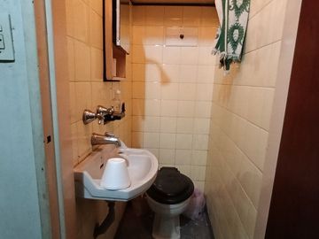 Venta Depto 4 Amb. cochera, balcon al frente y dep