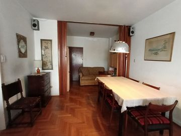 Venta Depto 4 Amb. cochera, balcon al frente y dep