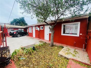 Casa en Venta en -El Santo-Víctor Domingo Silva, La Serena.