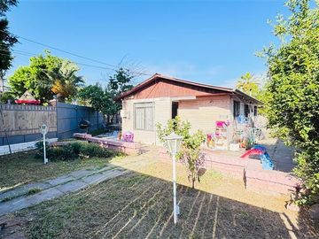 Casa en Venta en TENIENTE PIZZOLEO 256, QUILICURA