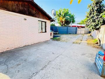 Casa en Venta en TENIENTE PIZZOLEO 256, QUILICURA