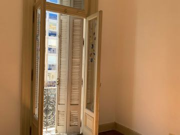 Venta departamento 4 ambientes en Montserrat