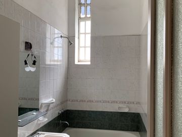 Venta departamento 4 ambientes en Montserrat