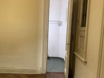 Venta departamento 4 ambientes en Montserrat