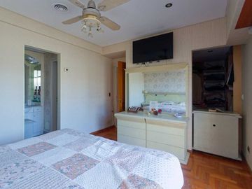 CASA 7 AMB  JARDÍN QUINCHO LAVADERO COCHERA