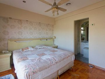 CASA 7 AMB  JARDÍN QUINCHO LAVADERO COCHERA