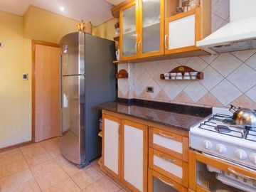 CASA 7 AMB  JARDÍN QUINCHO LAVADERO COCHERA