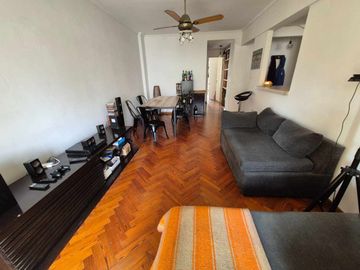 DEPARTAMENTO 2 AMB EN VENTA EN FLORIDA CON BALCÓN.