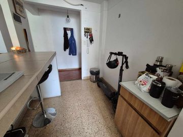 DEPARTAMENTO 2 AMB EN VENTA EN FLORIDA CON BALCÓN.