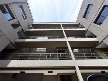 VENTA DPTO 2 AMB  TERRAZA COCHERA VILLA PUEYRREDON