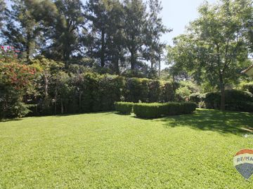 RETASADA! Casa de Revista 6 amb. 350mts, Mayling.