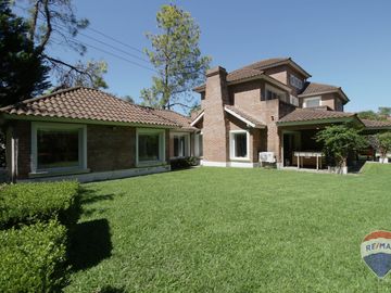 RETASADA! Casa de Revista 6 amb. 350mts, Mayling.