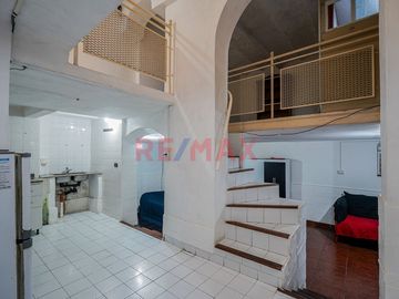 VENTA DEPARTAMENTO tipo PH 4 AMB. - Z.FACULTADES