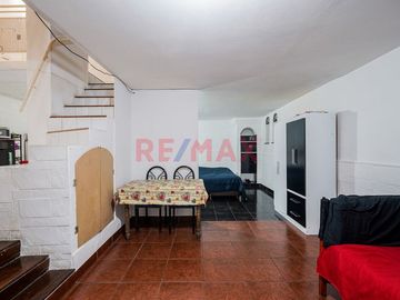 VENTA DEPARTAMENTO tipo PH 4 AMB. - Z.FACULTADES
