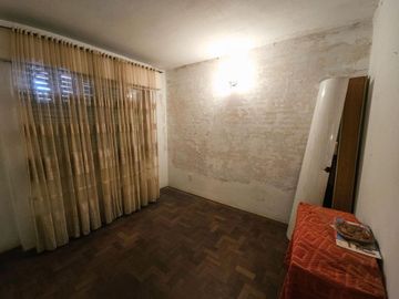 Venta 2 casas en 1 y Local. Ideal Inversión.