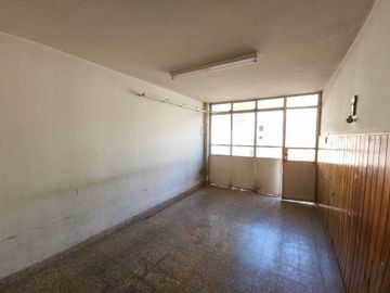 Venta 2 casas en 1 y Local. Ideal Inversión.