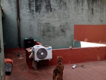 Casa en Venta de 4 Ambientes con Terraza y Cochera