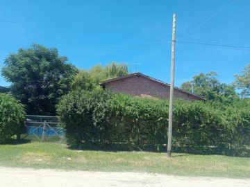 excelente oportunidad, Chalet sobre pavimento