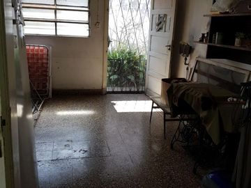 Casa en venta Paso Del Rey, Lujan 500 apto crédito bancario